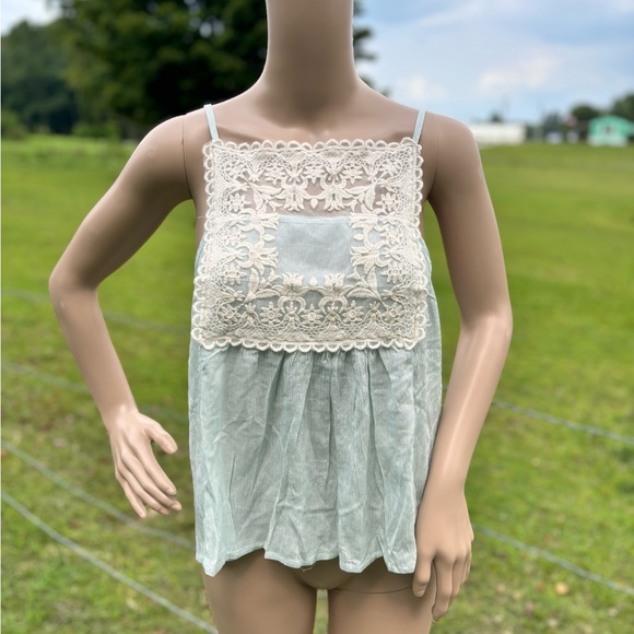 Meet your Posher, Sarah - Picture 1 of 1